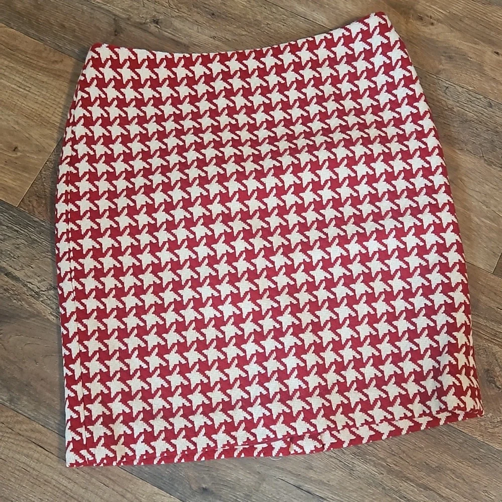 👗TALBOTS RED AND WHITE PENCIL SKIRT👗 - Picture 3 of 7
